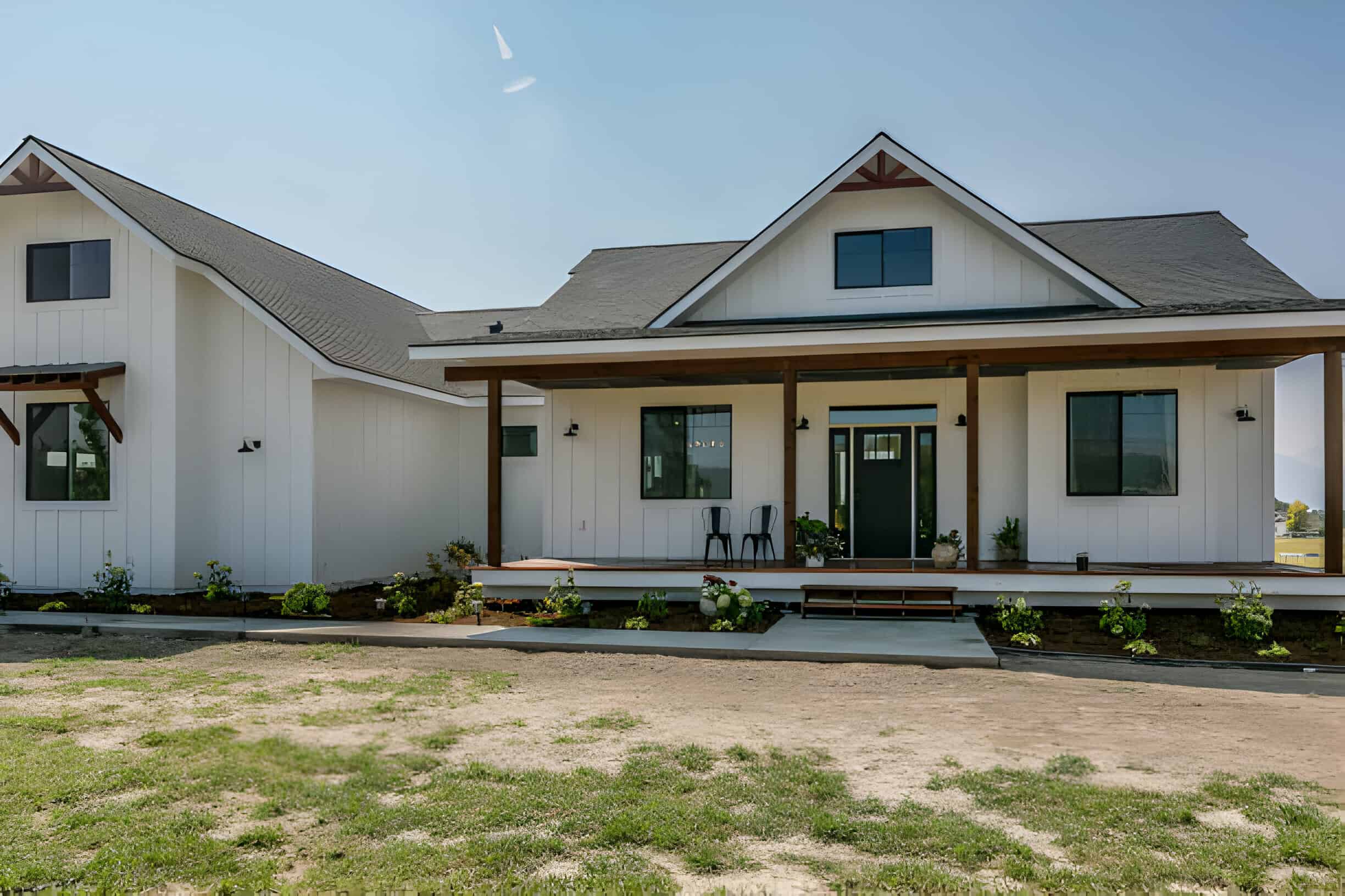 White modern Barndominium